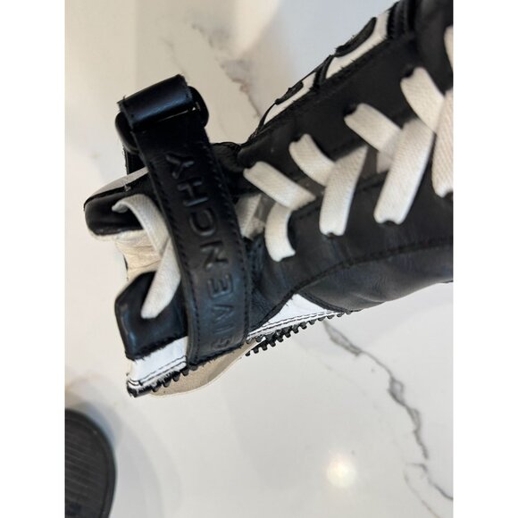 Givenchy Kids 4G High-Top Sneakers in Black/White Size 34 - Picture 8 of 11